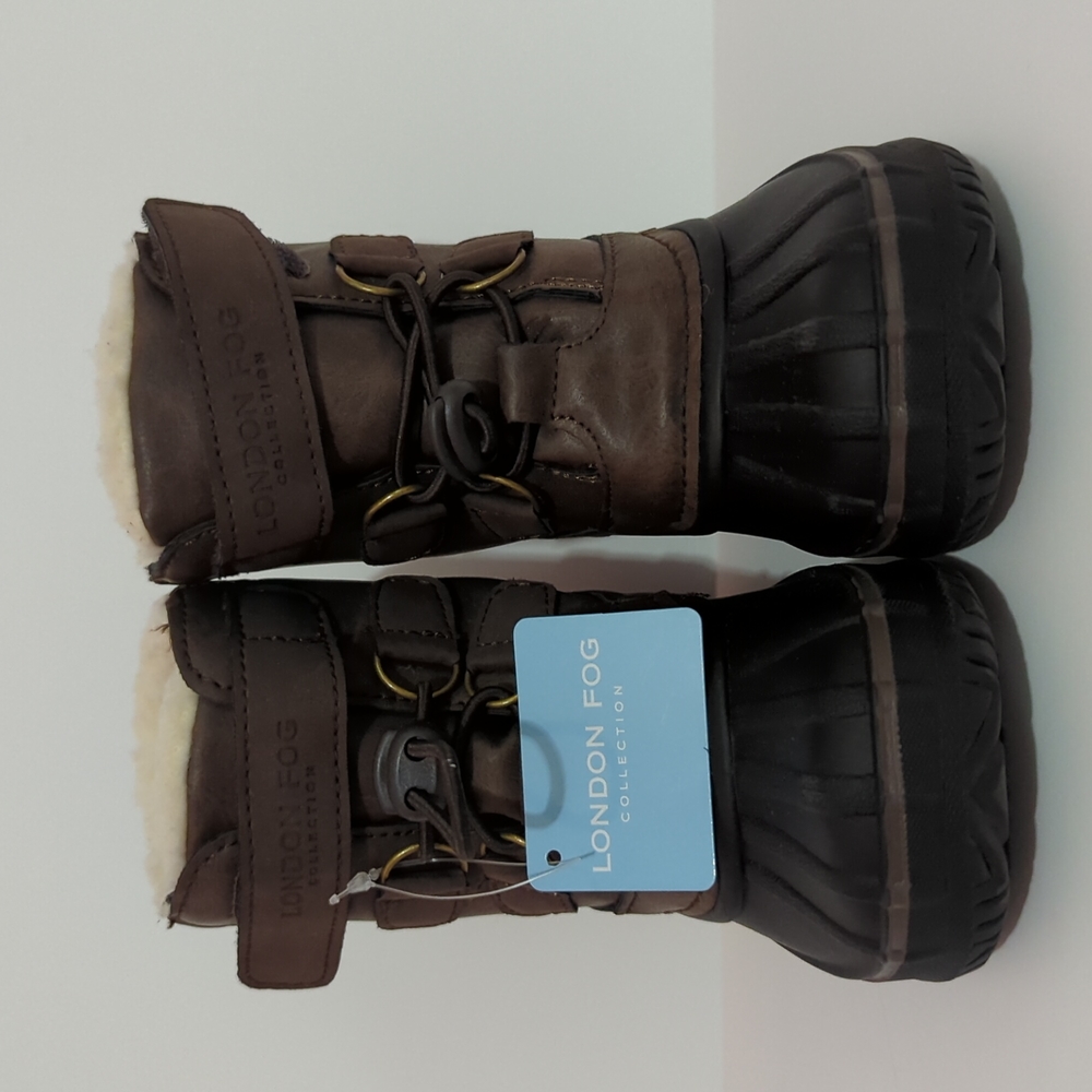 London fog shows...snow boots